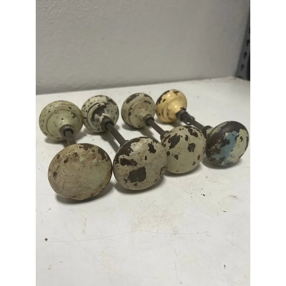 Antique Vintage Set Of 4 Metal Door Knobs Farmhouse Rustic White Decor